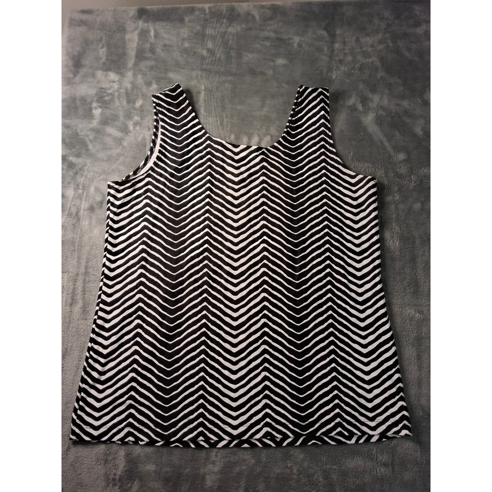 Chicos Tank Top Womens Size 2 Black White Chevron Zig Zag Scoop Neck Sleeveless - Picture 8 of 8